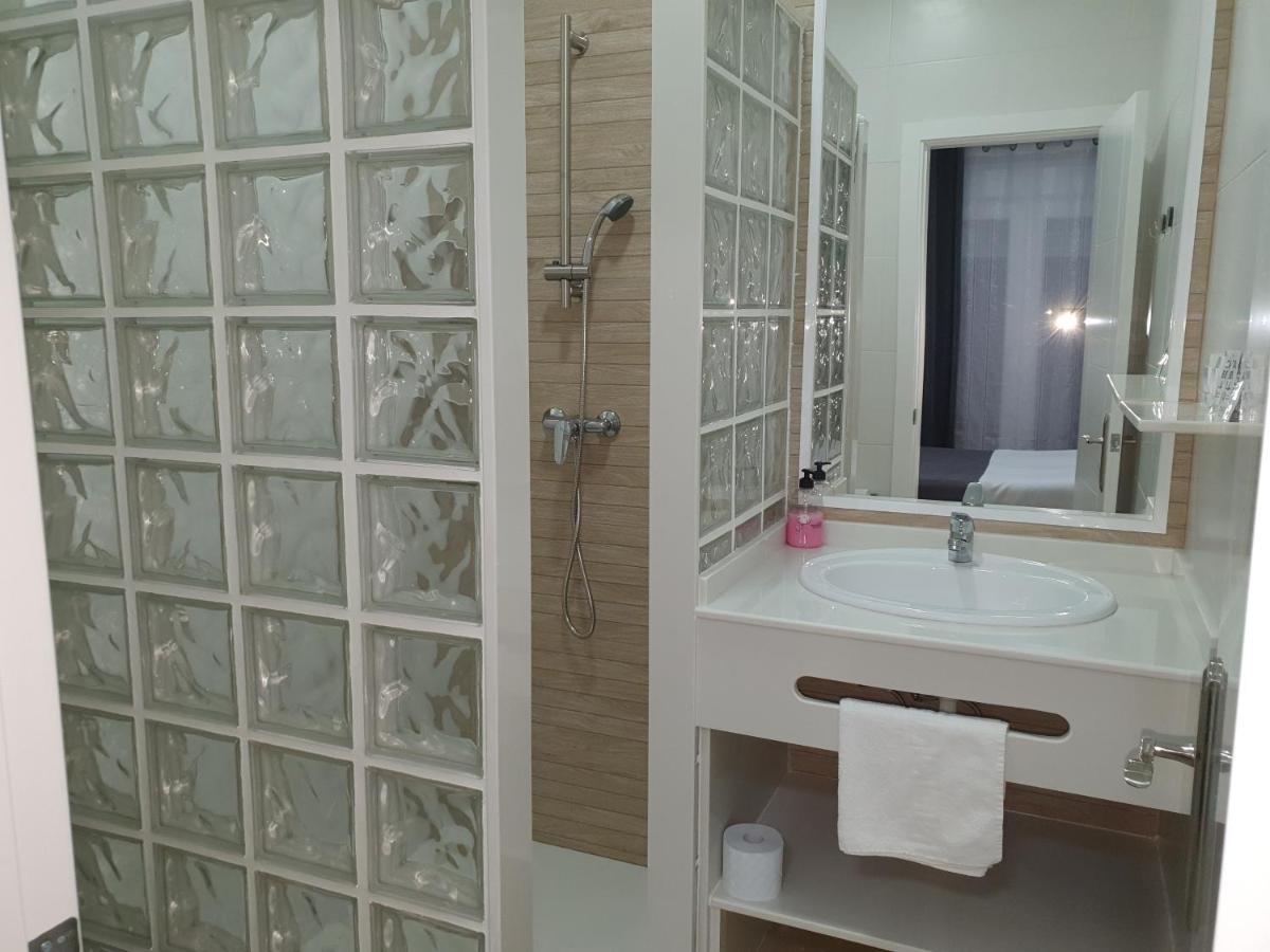 Hostal Malaga Аркос-де-ла-Фронтера Екстер'єр фото