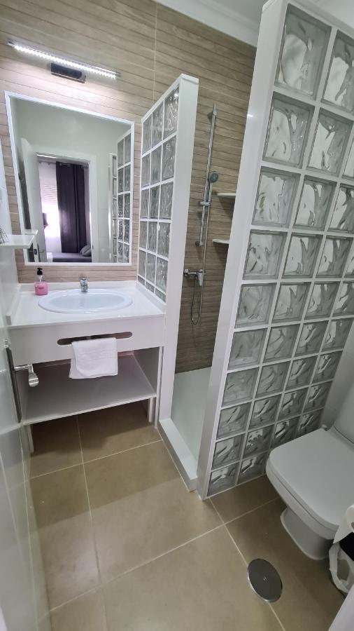 Hostal Malaga Аркос-де-ла-Фронтера Екстер'єр фото