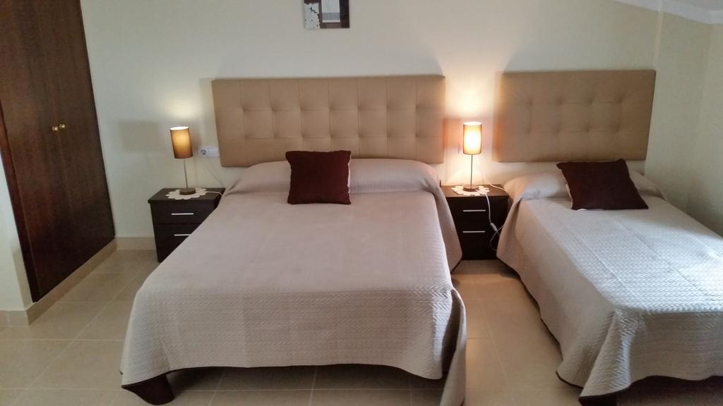 Hostal Malaga Аркос-де-ла-Фронтера Екстер'єр фото