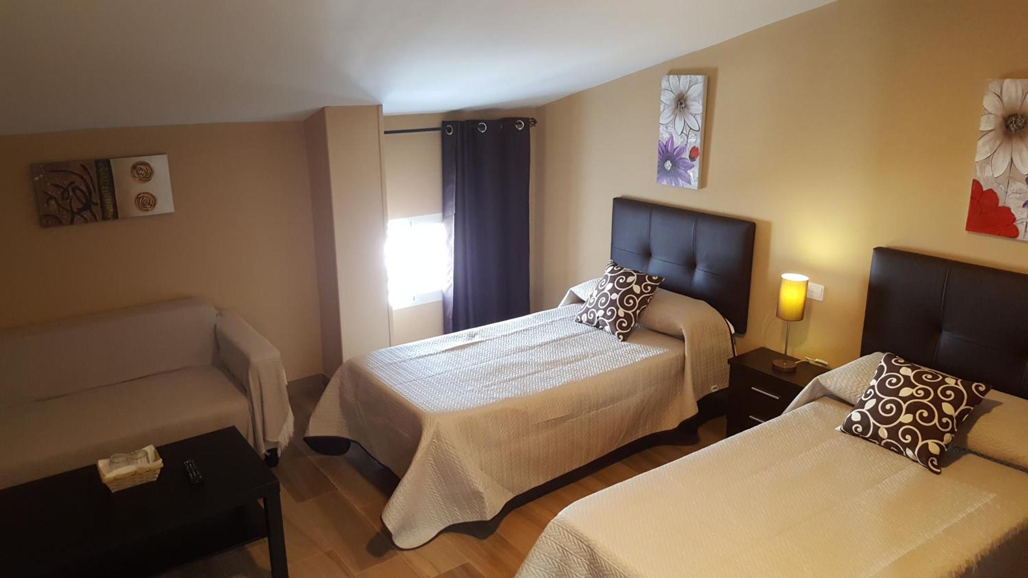 Hostal Malaga Аркос-де-ла-Фронтера Екстер'єр фото