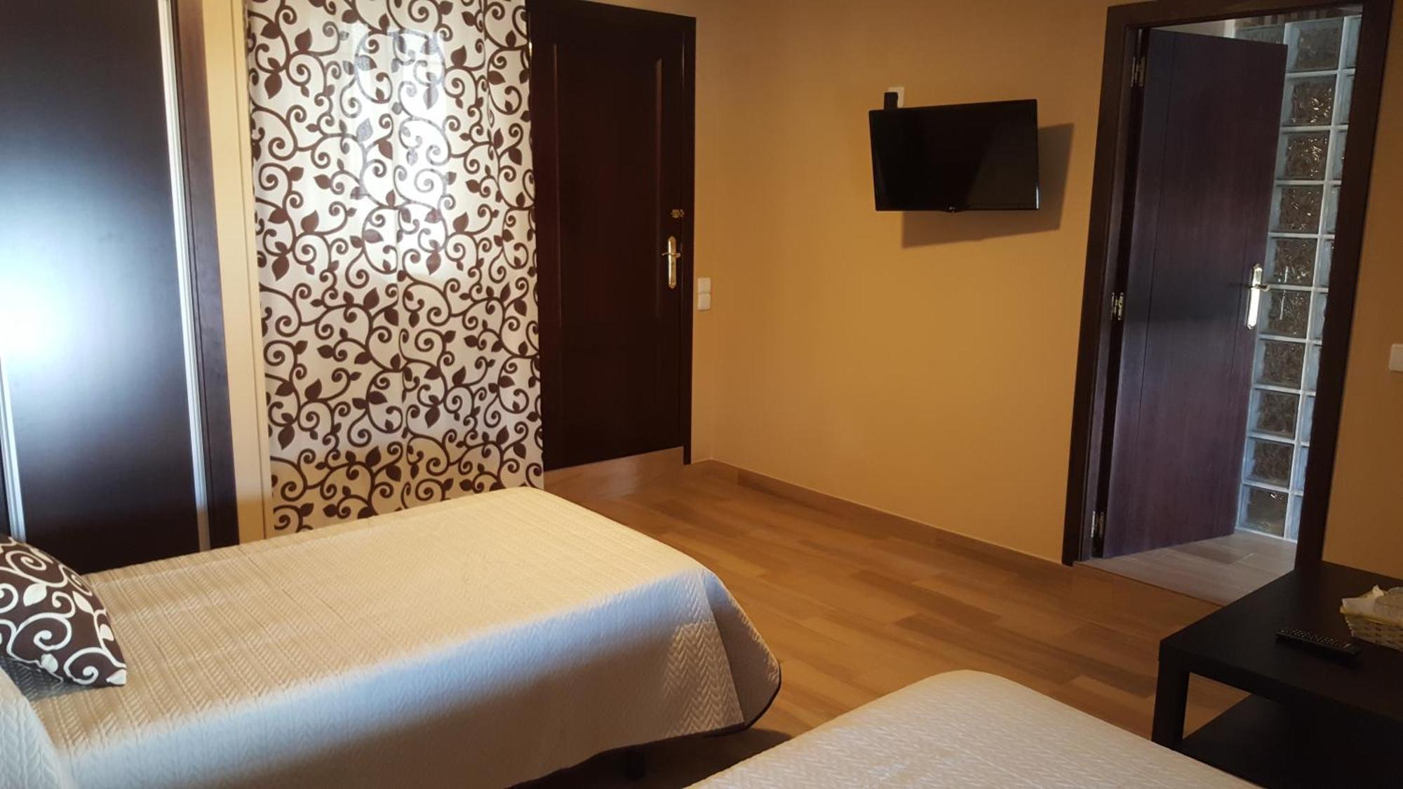 Hostal Malaga Аркос-де-ла-Фронтера Екстер'єр фото