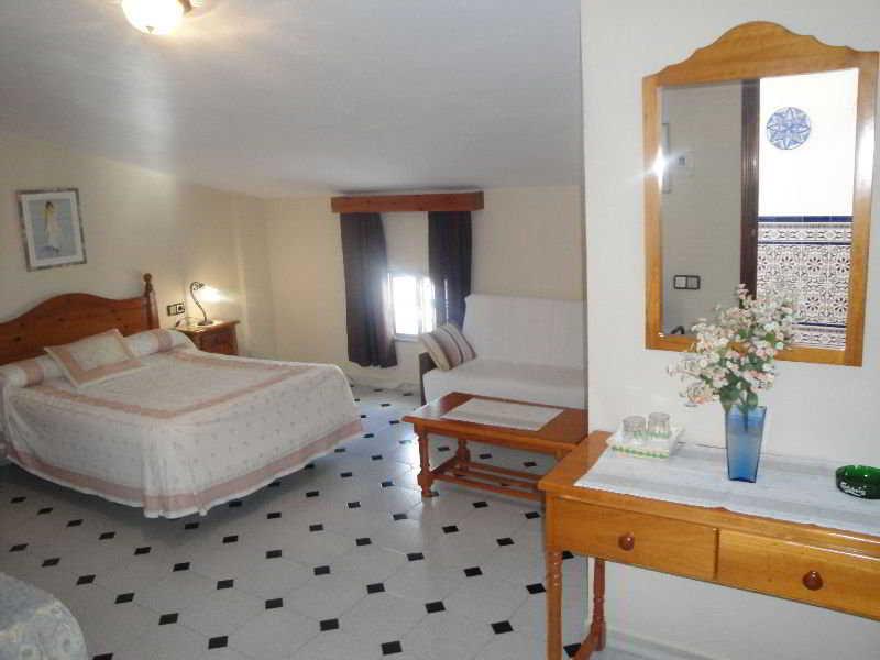 Hostal Malaga Аркос-де-ла-Фронтера Екстер'єр фото