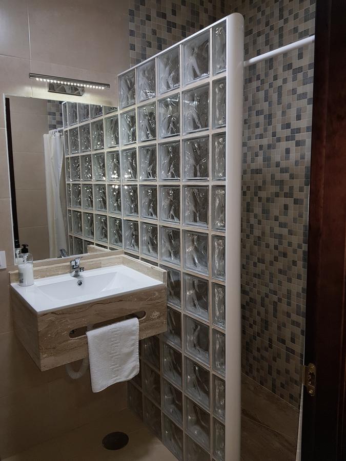 Hostal Malaga Аркос-де-ла-Фронтера Екстер'єр фото