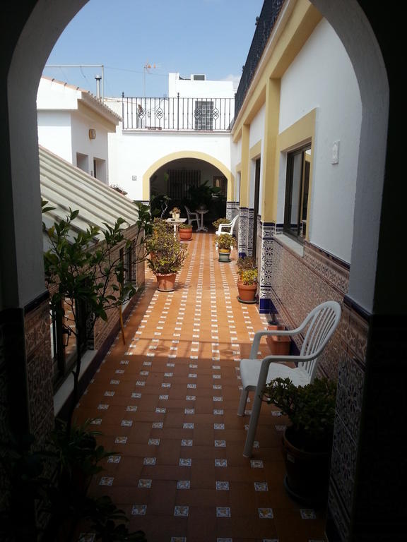 Hostal Malaga Аркос-де-ла-Фронтера Екстер'єр фото