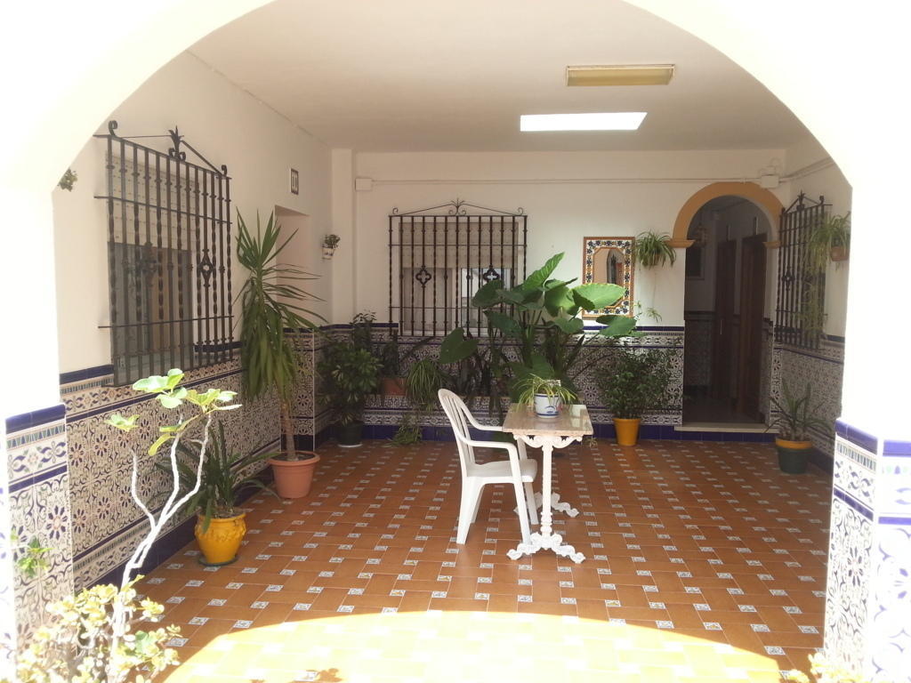 Hostal Malaga Аркос-де-ла-Фронтера Екстер'єр фото