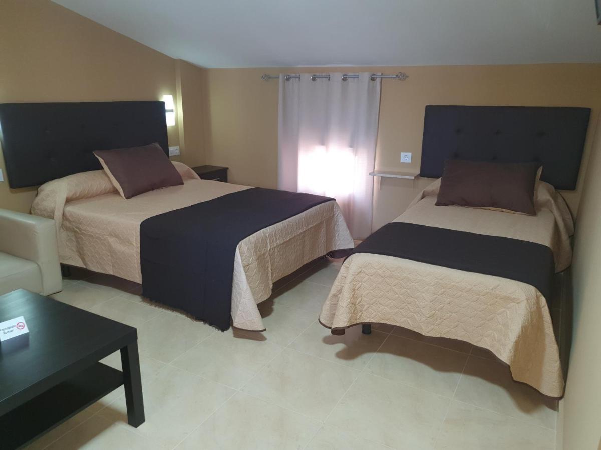 Hostal Malaga Аркос-де-ла-Фронтера Екстер'єр фото