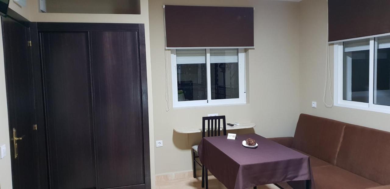 Hostal Malaga Аркос-де-ла-Фронтера Екстер'єр фото